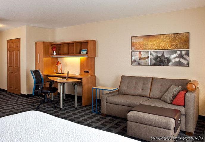 ทาวน์เพลส สวีท โคโรลาโดสปริงส์ การ์เดนออฟก็อด Hotel โคโลราโดสปริงส์ ภายนอก รูปภาพ
